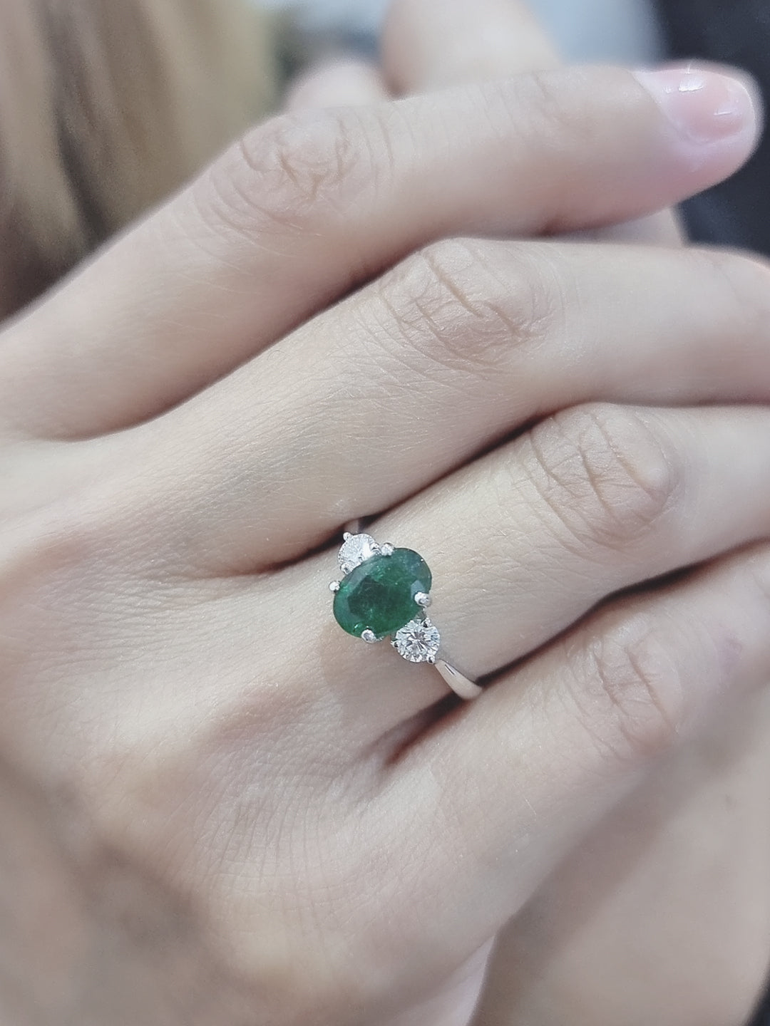 Emerald And Diamond Ring In 18k White Gold