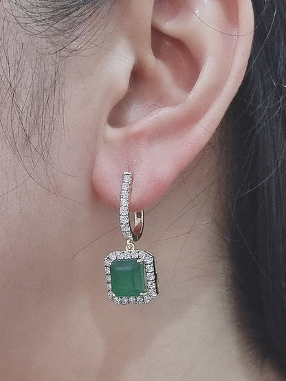 Halo Emerald And Diamond Earrings In 18k Yellow Gold