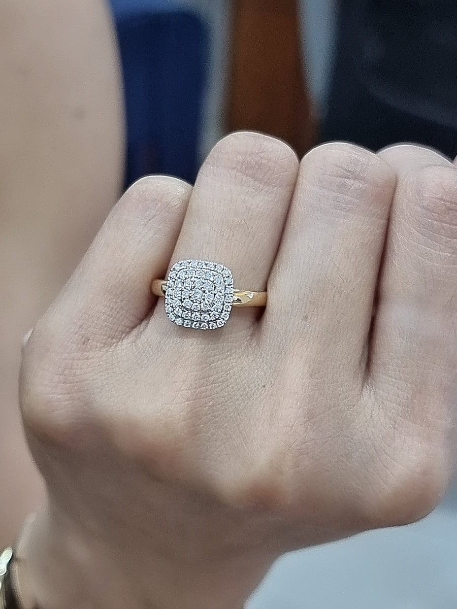 Cluster Set Diamond Ring In 18k Rose Gold