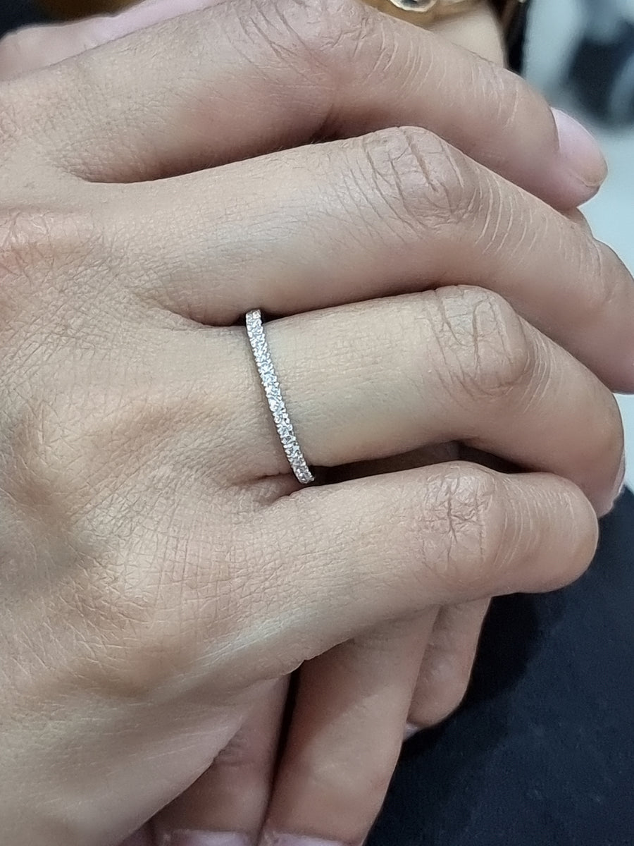 Full Eternity Diamond Ring In 18k White Gold