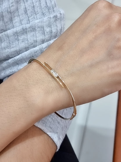 Diamond Bangle In 18k Yellow Gold.