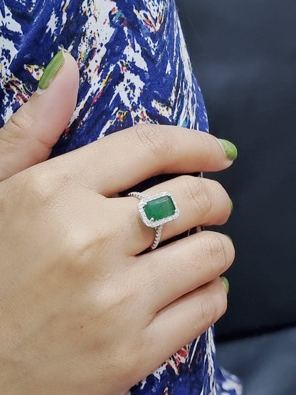 Emerald And Diamond Ring In 18k White Gold.