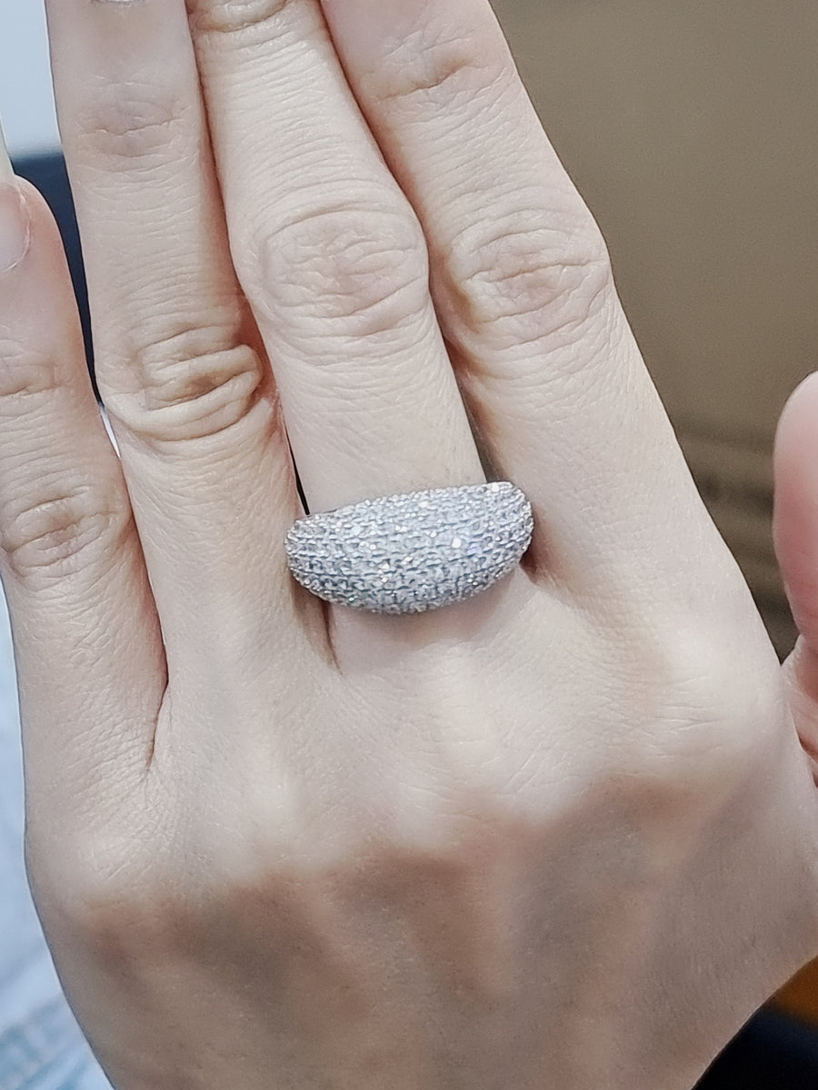 Dome, Bombe, Cocktail Diamond Ring In 18k White Gold.