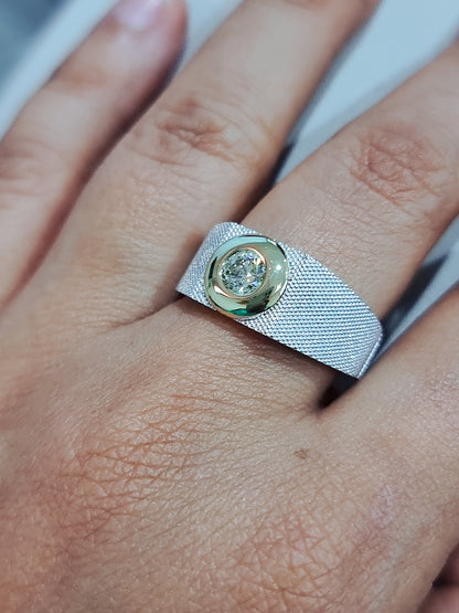 Men's Solitaire Diamond Ring In 18k Gold.