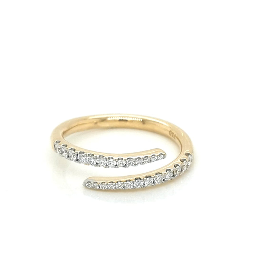 Diamond Ring Crafted In 18K Yellow Gold