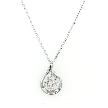 Delicate Dimond Pendant Crafted In 18K White Gold