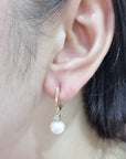 Pearl Dangling Earring Crafted In Yellow Gold