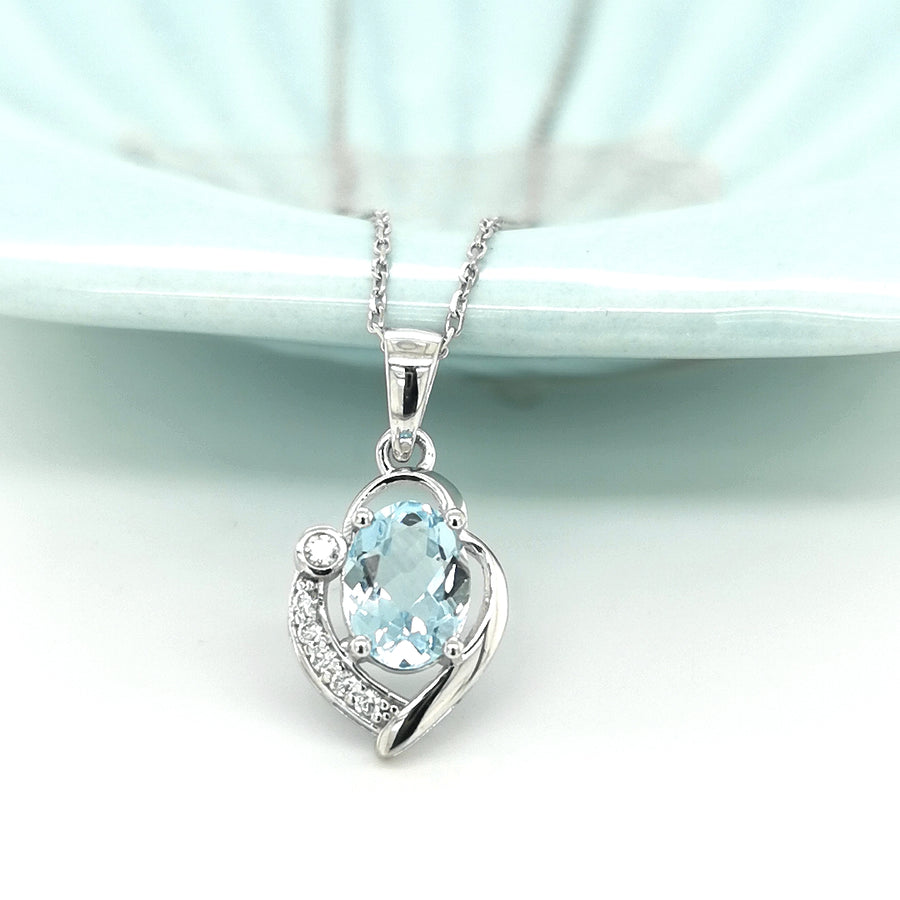 Aquamarine And Diamond Pendant In 18k White Gold.